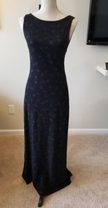 Backless dress